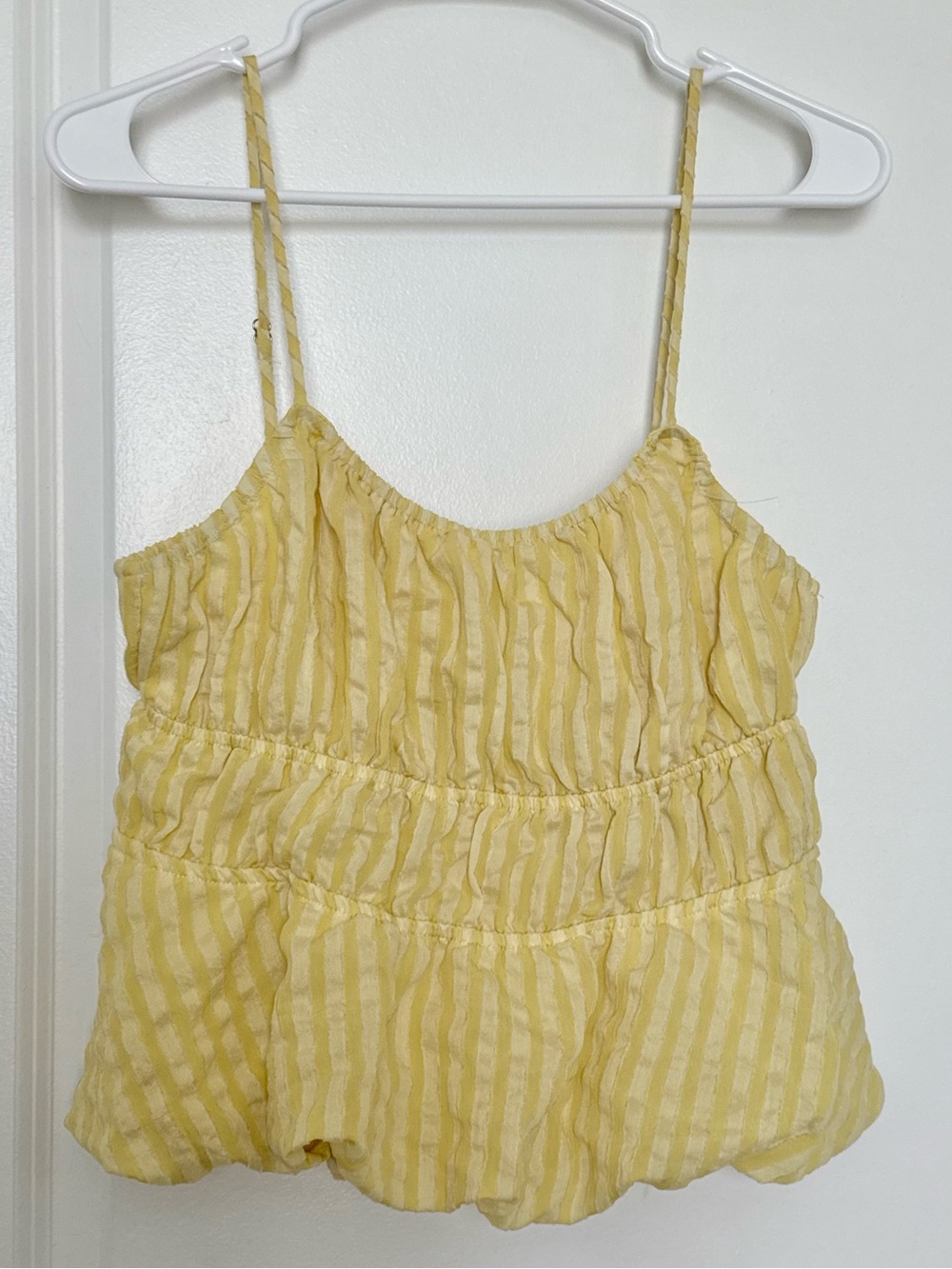 ✨5 for $25✨ Yellow Tank Top